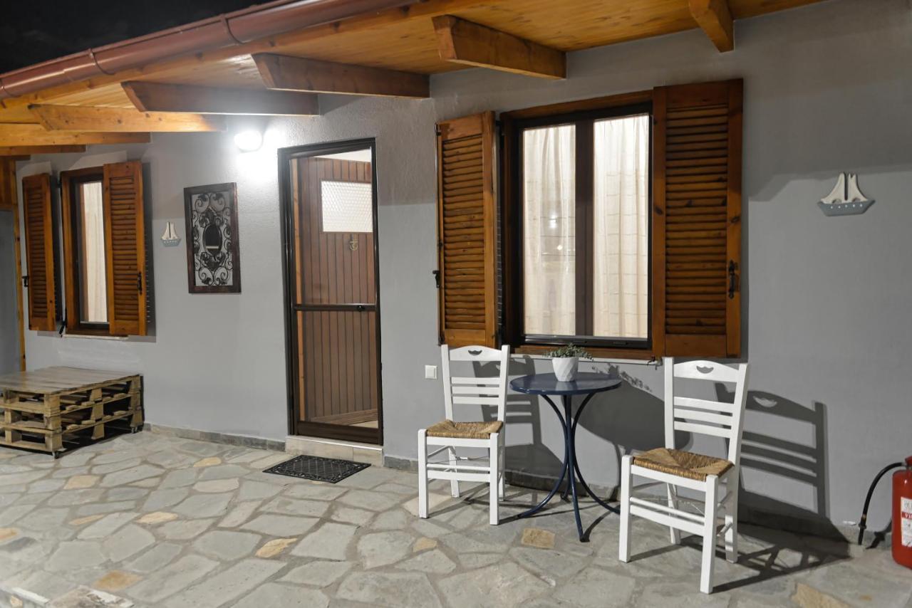 Apartament Waterfront Studio Nea Iraklitsa Zewnętrze zdjęcie